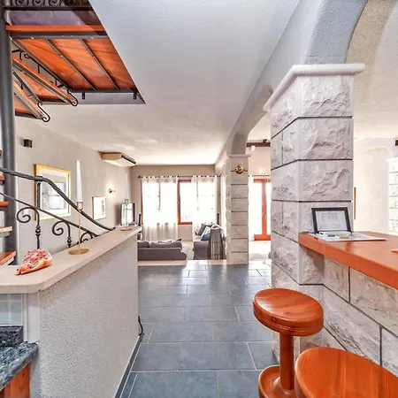 Silversea In Hvar Infinity Heated Pool فيلة *